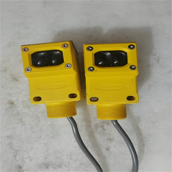 BANNER邦納Q20系列工業(yè)級(jí)光電傳感器Q20NAF200 W/30
